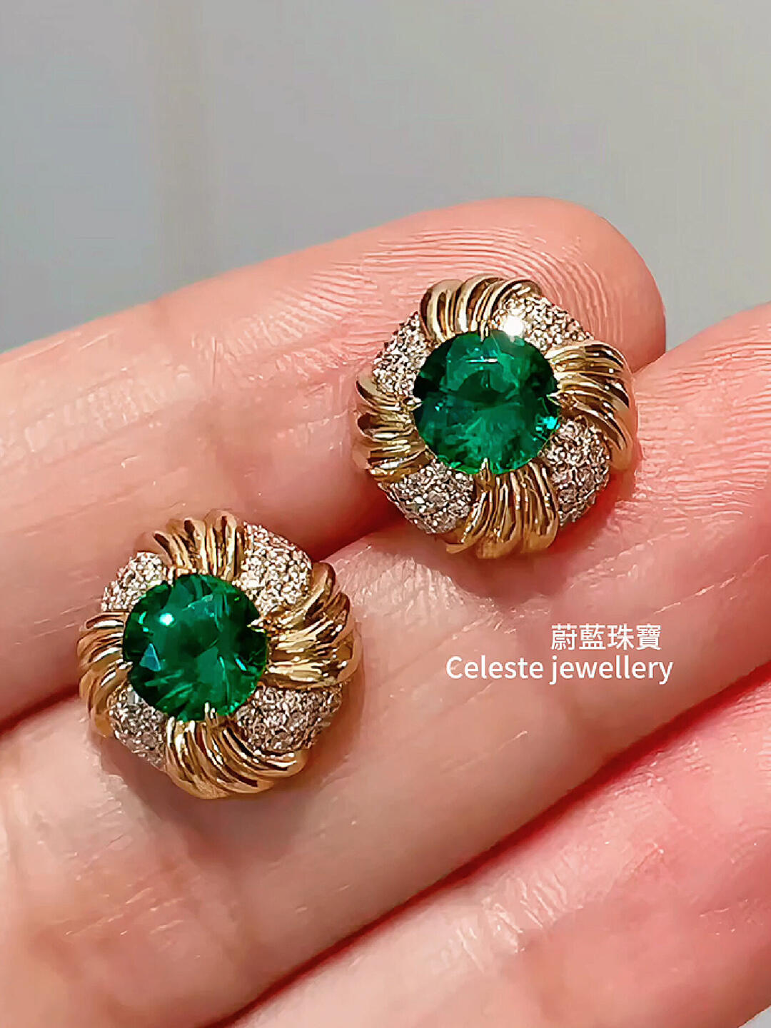 Emerald and gold: an eternal echo from the pages of old books earrings