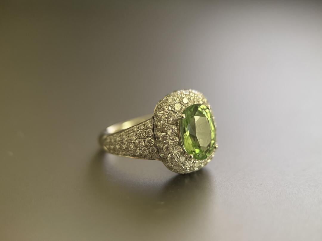 Green tourmaline ring
