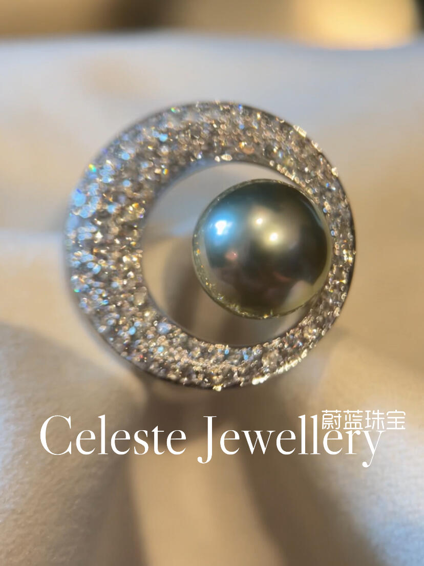 Star-ring cosmos platinum grey diamond ring